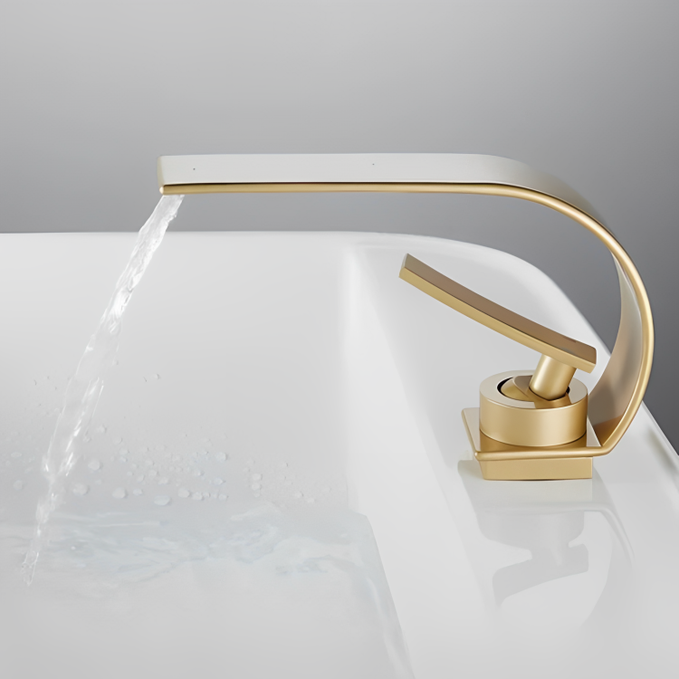 Robinet cascade de salle de bain doré – Design moderne et élégant