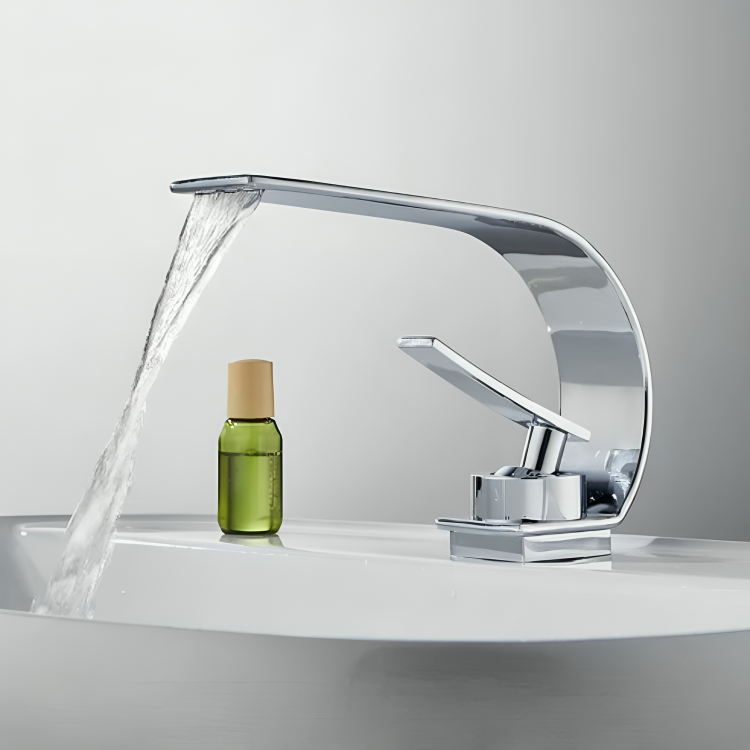 Robinet cascade de salle de bain doré – Design moderne et élégant
